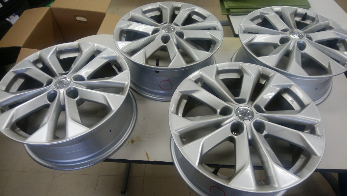 エクストレイルT32純正ホイール_6