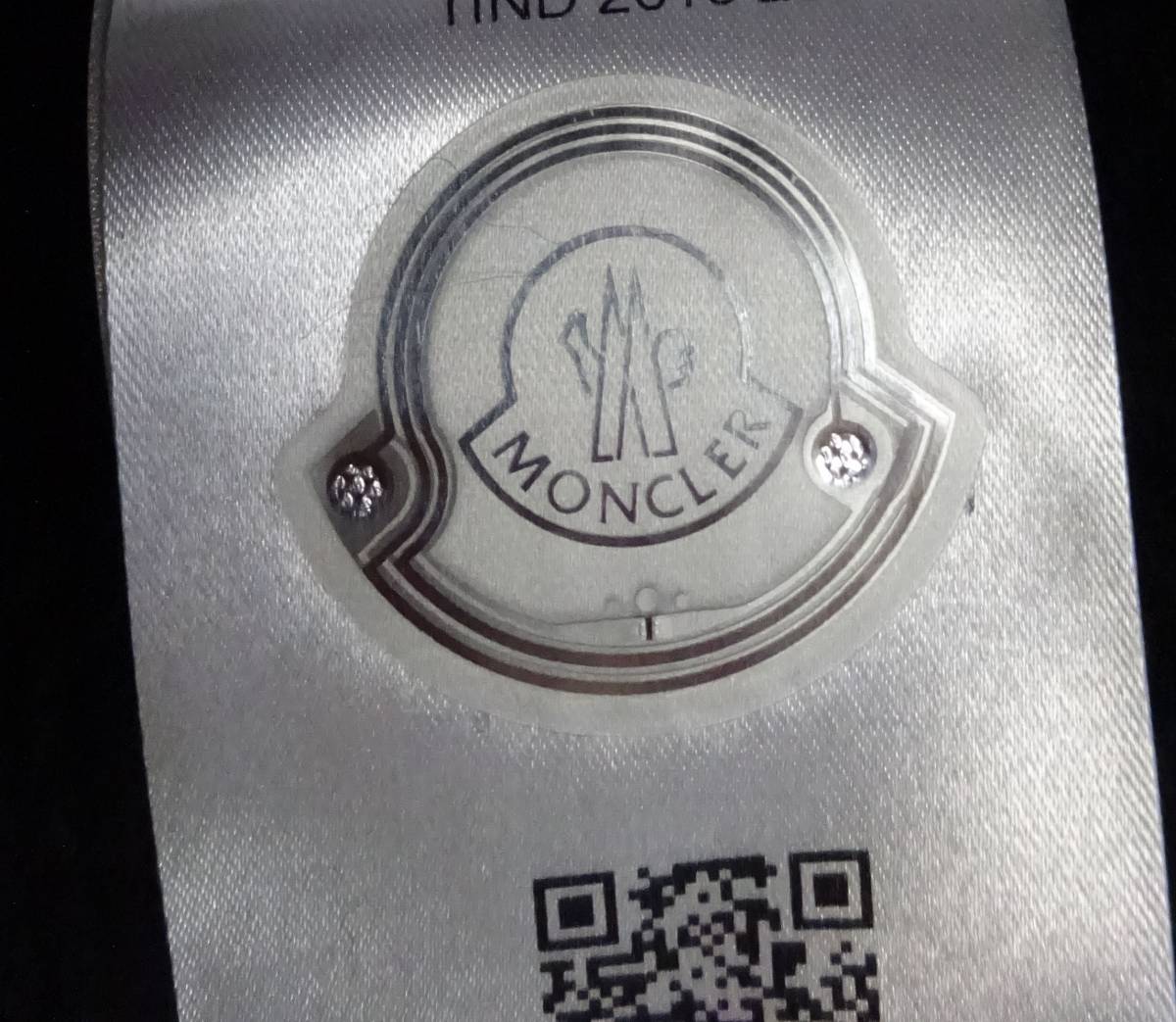 13万新品・タグ付き☆正規品・本物保証☆MONCLERモンクレール　ニット MONCLER モンクレール 国内正規品 MONCLER直営 モンクレール真贋方法｜これは偽物？本物？見分け方解説します！ ダウンジャケット）のフリマアイテム一覧