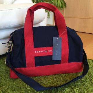 正規品，格安 アメリカ直輸入 TOMMY HILFIGER トミーヒルフィガー トミー ボストンバッグ ダッフルバッグ 鞄 カバン タグ付き 正規品(トミーヒルフィガー)｜売買されたオークション情報、yahooの商品情報をア その他