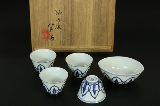 染付煎茶器揃い（湯冷し、汲出4客） 『4代 三浦竹泉』 共箱 京焼