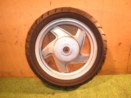 KJ7193 グランドアクシス100 リアホイールタイヤ SB01J-1141