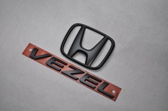 送料無料　マットブラック　エンブレム　ＲＵ１　ヴェゼル　リア2点　カーパーツ　純正　メッキ　艶消し