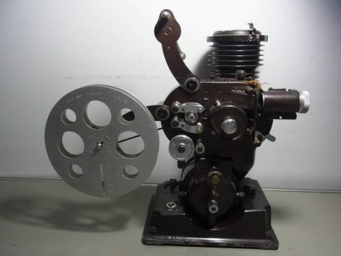 ARROW アロー L1203 アロー映写機 8ミリ映写機プロジェクター、65年前