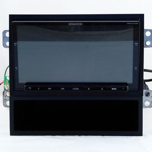 KENWOOD MDV-Z700 カーナビ 2013年製 KENWOOD/ケンウッド◇彩速 7インチ メモリーナビ MDV-Z700◇2013年製