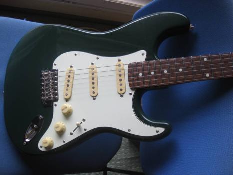 レア！　ラッカーオーダーカラーストラトESP