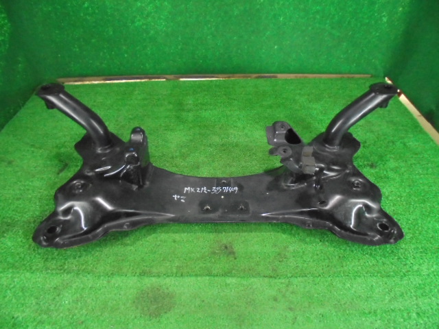 保証付 MK21S パレットSW フロントメンバー エンジン/ロア/クロス/サス K6A/NA/CVT/2WD/平成22年式 (TK300305 納屋2) サイズ：E
