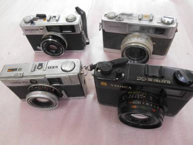 ☆ジャンク　カメラ×4個　YASHICA，OLYMPUS，minoltaなど　⑤