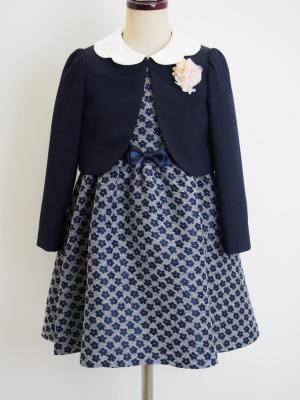 【大人気，定番人気】 8u006-8320 女の子 フォーマル アンサンブル お花モチーフ 入学式 紺 120⑤(120（115～124cm）)｜売買されたオークション情報、yahooの商品情報をアーカイブ公開 - オークファン スーツ、アンサンブル