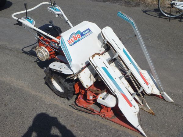 RE60 クボタ 公式通販 2条刈バインダー 稲刈機 クボタ2条刈り 