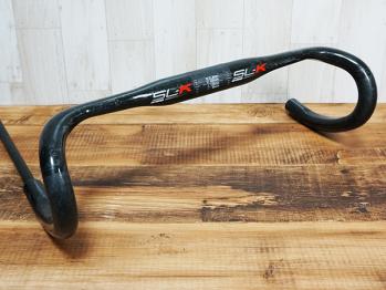 美品 FSA SL-K CARBON 420 / 31.8 ドロップハンドル 軽量 / カーボン