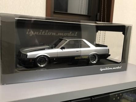 【人気，定番人気】 イグニッションモデル1/18スカイラインRSターボ R30 シルバーブラックツートン(hpi・racing)｜売買されたオークション情報、yahooの商品情報をアーカイブ公開 - オークファン hpi・racing