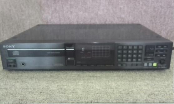 SONY CDP-502ES CDプレイヤー　ジャンク CDP-502ES SONY ソニー CDプレイヤー ジャンク☆SONY 014533001