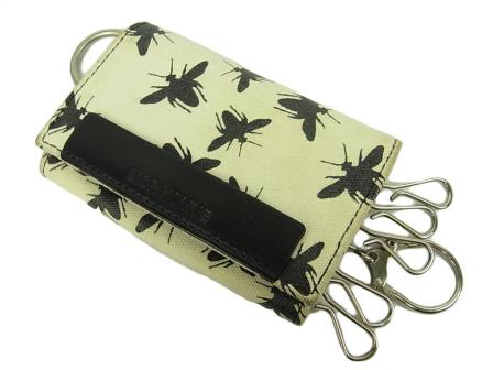 1円 ディオール オム Dior Homme メンズ Bee ビー 蜂 キャンバス レザー Dリング付き キーケース 服飾小物 売買されたオークション情報 Yahooの商品情報をアーカイブ公開 オークファン Aucfan Com