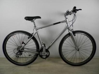 GIANT GRAVIER 付属品多数 蒸し暑い