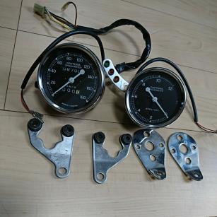 sr400 デイトナ 85φ led スピードメーター タコメーター 中古 ステー