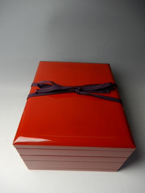 壱■　平安堂造　装身具箱　木製朱漆四段　共箱