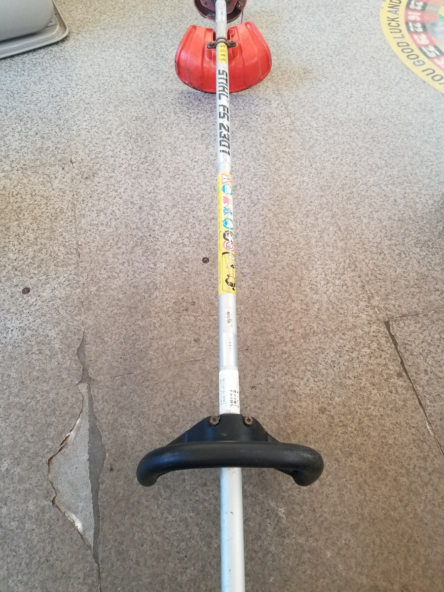 STIHL スチール草刈機 FS2301 動作品 ドイツの林業機械メーカー 