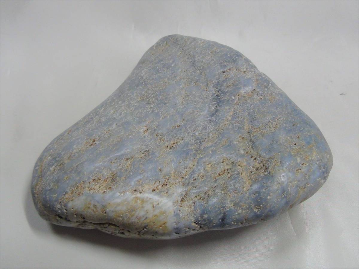 糸魚川 翡翠原石・ラベンダーヒスイ・1.2 kg(原石)｜売買された 