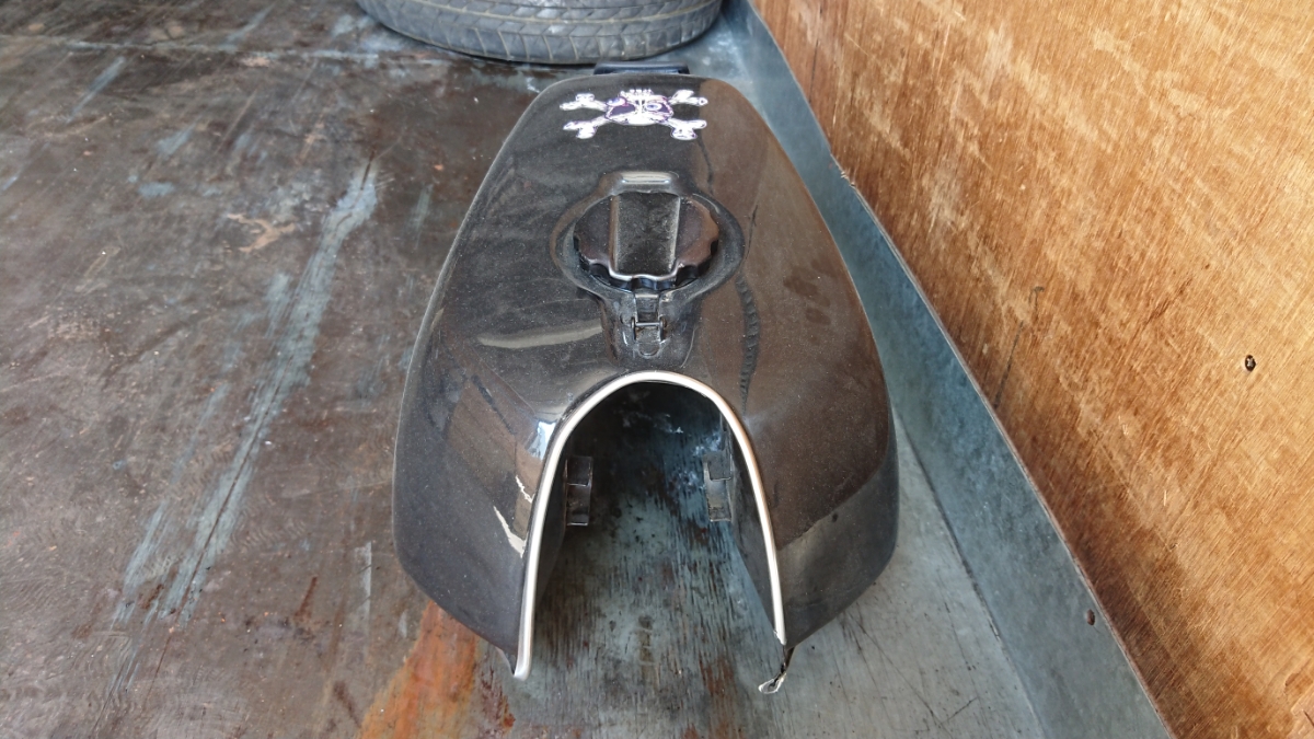 CB400N フューエルタンク 燃料タンク HONDA ガソリンタンク 当時物 