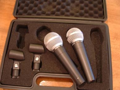SHURE SM58 ダイナミックマイク2本セットでケースに入れて