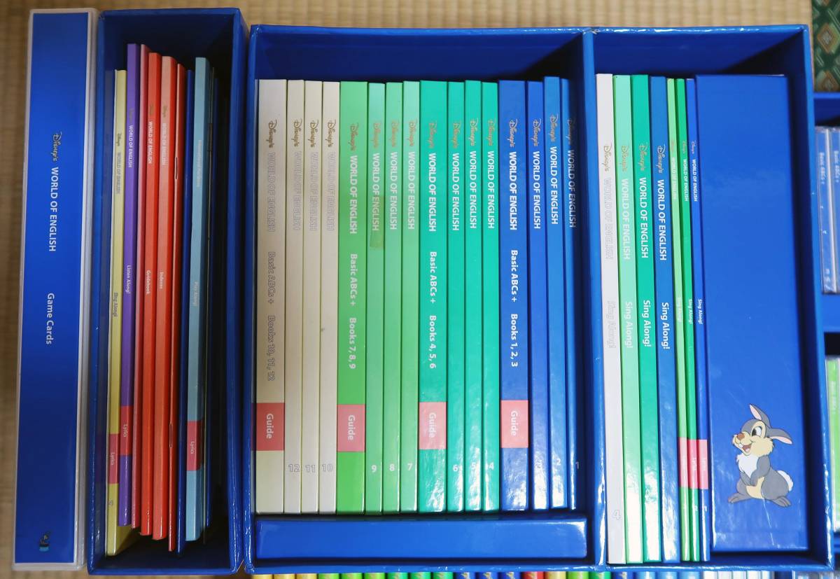 美品！正規品ディズニー英語システム☆Books&CDセット ディズニー英語システム DVD+CD+Book+Card 中古 【公式通販】