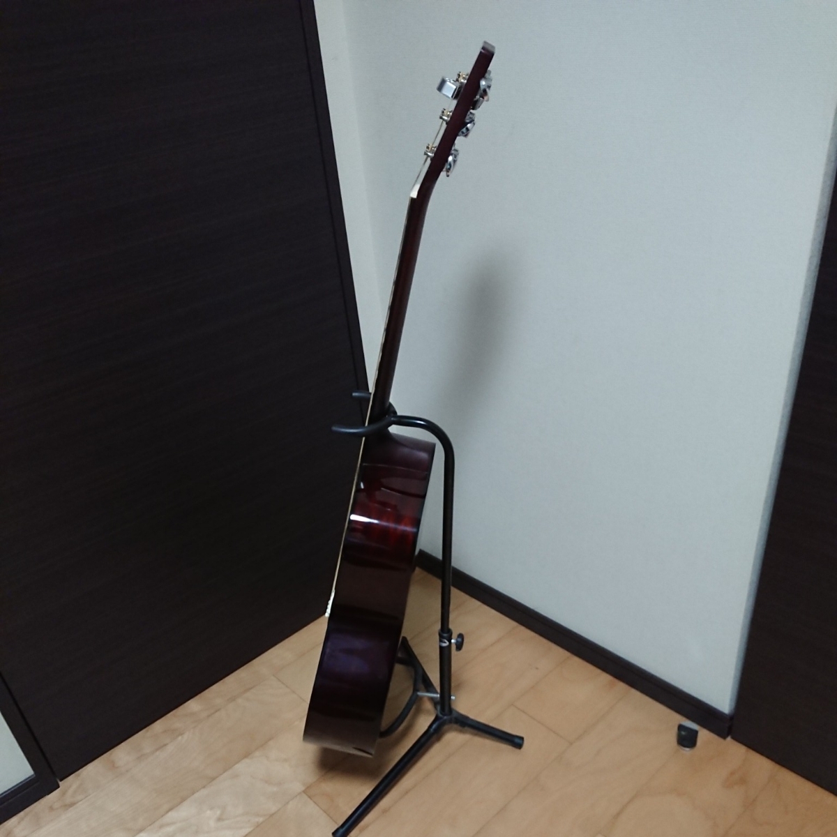 Morris ギター チューナー、ケース、スタンド付き 【公式通販】