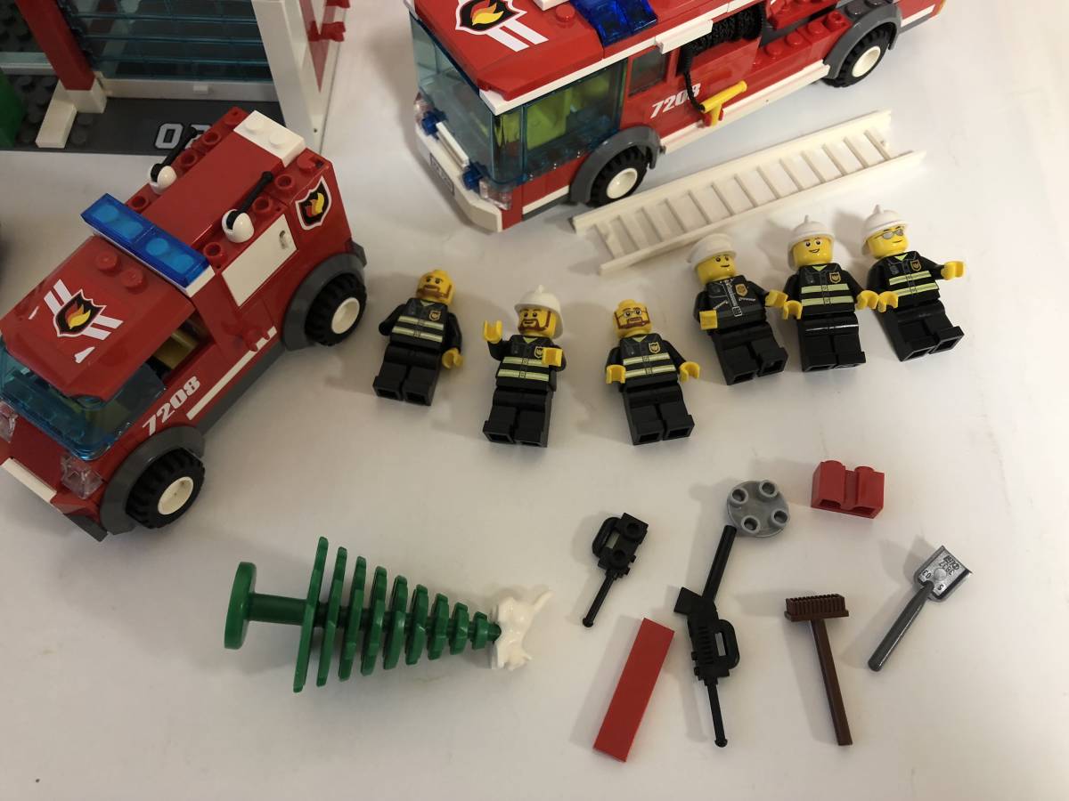 LEGO 7208 レゴ シティ 消防署 ジャンク(街シリーズ)｜売買された 