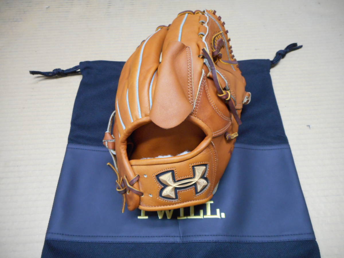 未使用・湯もみ型付け済み！UNDER ARMOUR（アンダーアーマー）右投げ投手用 金子モデル QBB0083