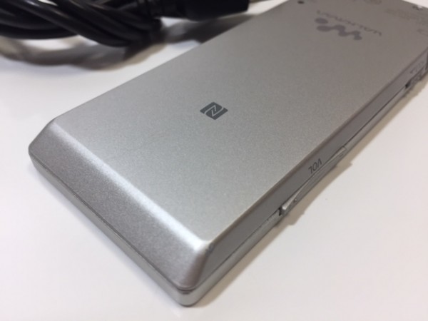 053-14) 1円~ 送料164円 ♪ [ 美品 ] SONY ソニー ウォークマン NW-A17