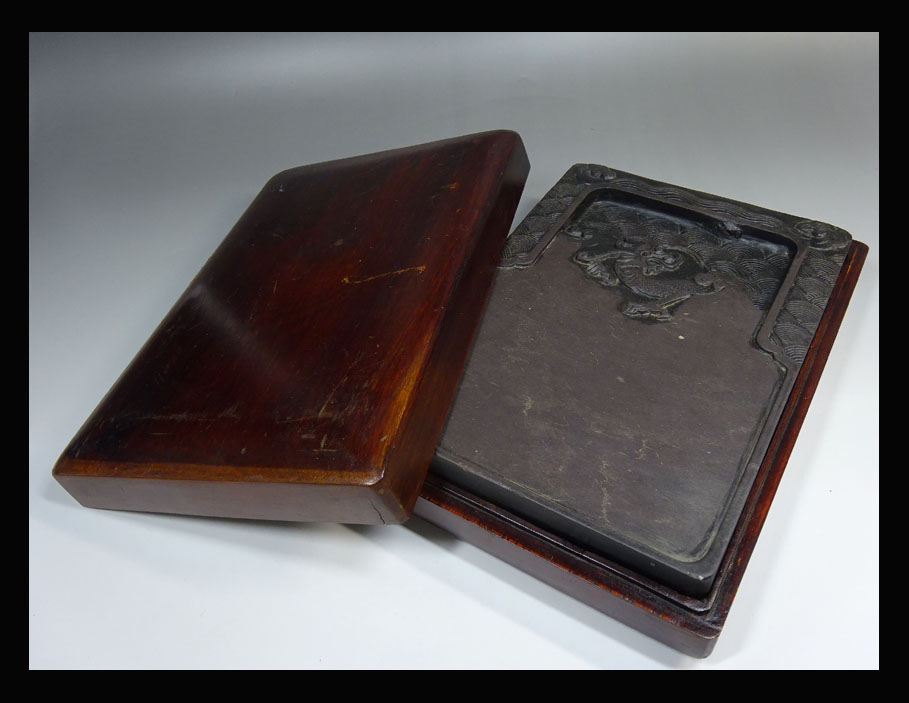 中国美術 緑屋*南□ 5 中国古玩 端渓硯 龍彫刻 蓋台