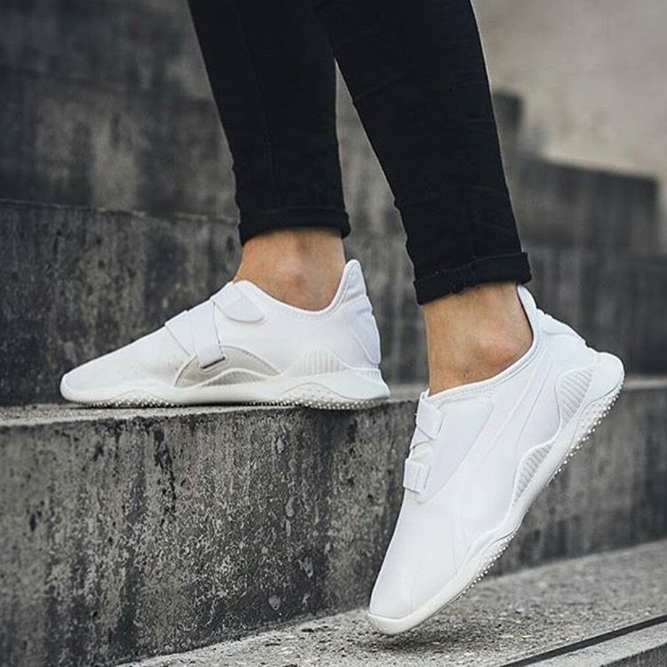 【定番人気，2025】 定価11880円 プーマ モストロ PUMA MOSTRO スニーカー シューズ 白 スリッポン 62426-02 26.0cm(26.0cm)｜売買されたオークション情報、yahooの商品情報をアーカイブ公開 - オークファン 26.0cm