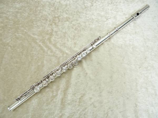 HOT 頭部管銀製 サンキョウ フルート ETUDE エチュード オフセットカバードキィ SANKYO(フルート)｜売買されたオークション情報、yahooの商品情報をアーカイブ公開 - オークファン フルート