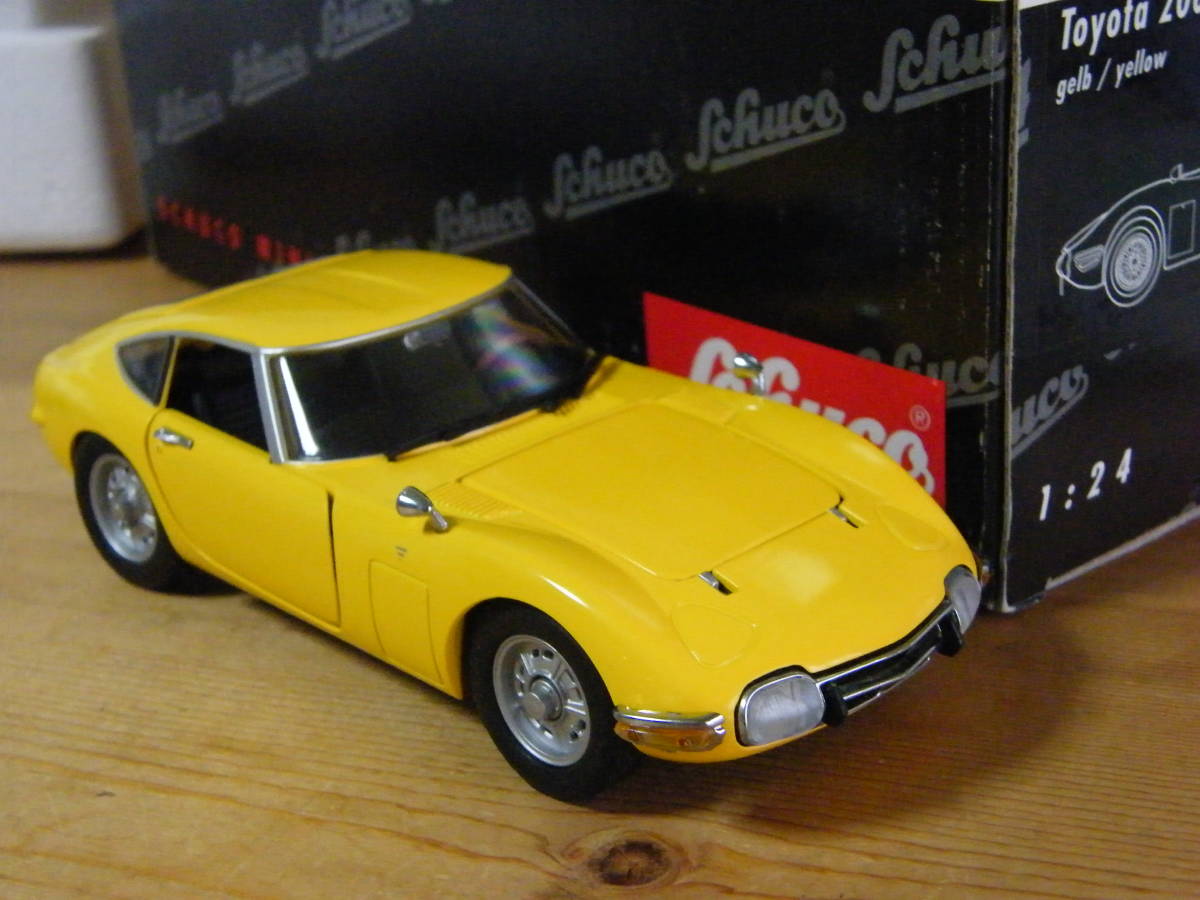 トヨタ2000GT/スピードイエロー・優良個体□Schuco Classic 1/24 発売