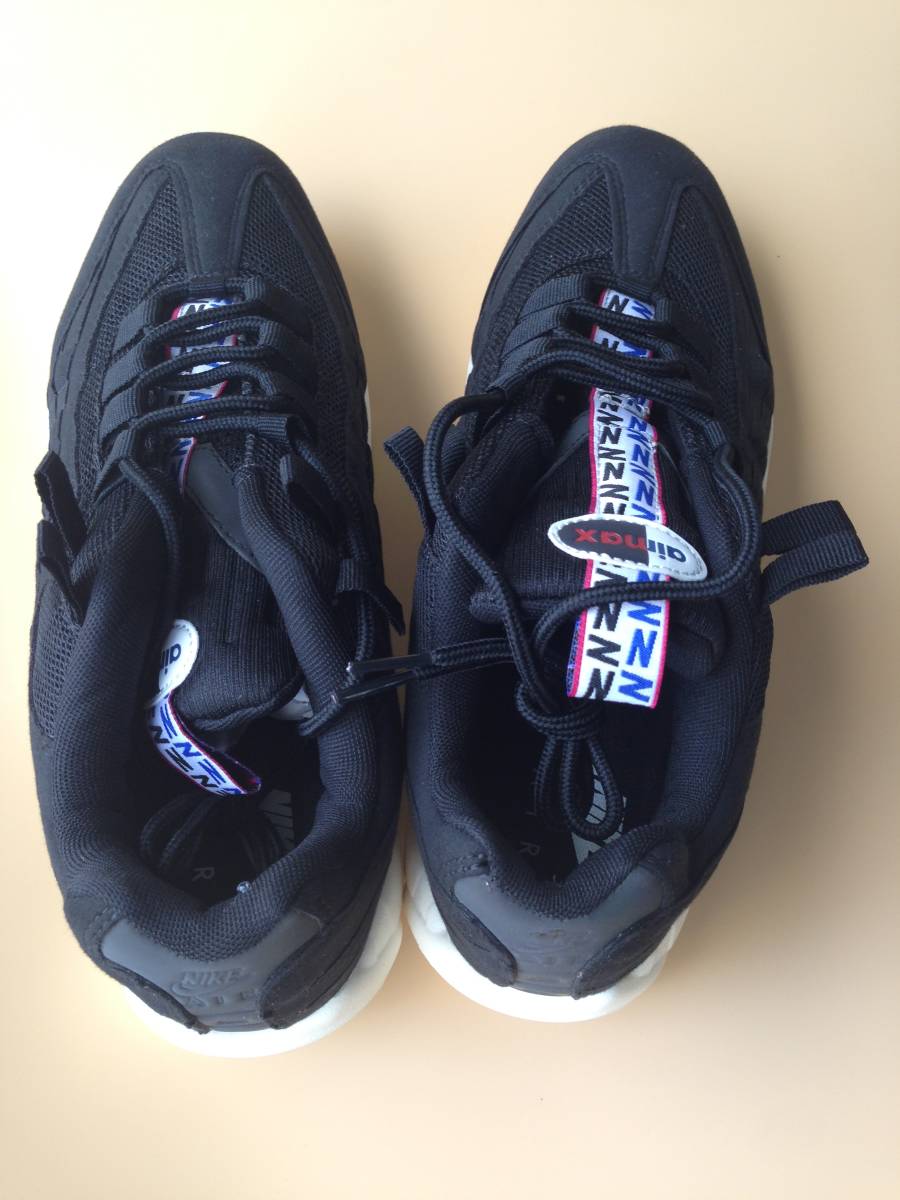 新品 NIKE AIR MAX 95 ESSENTIAL AJ1844 002 ブラック 27.5CM