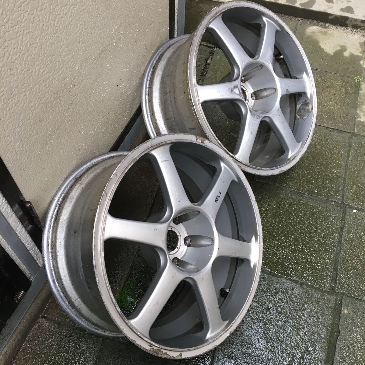 ヨコハマ YOKOHAMA AVS MODEL6 モデル6 18インチ 9j +20 2本 ドリフト