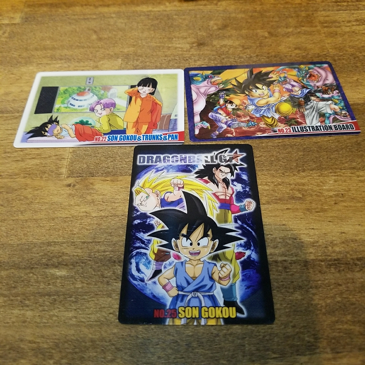 ドラゴンボールGT グミ ウエハース プラスチックカード カード レア