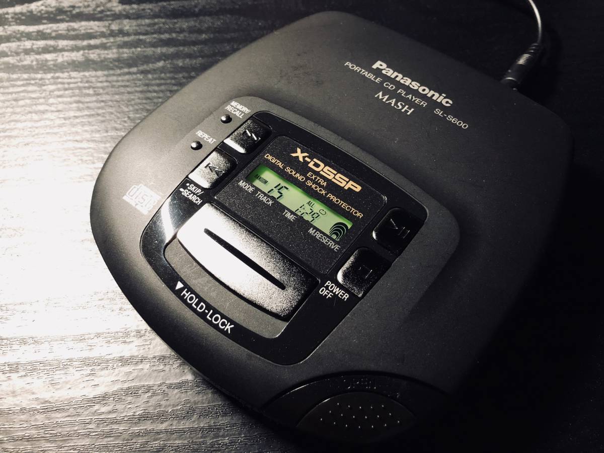  Panasonic SL-S600 ポータブルCDプレーヤー Discman 完全(CDプレーヤー)｜売買されたオークション情報、yahooの商品情報をアーカイブ公開 - オークファン CDプレーヤー
