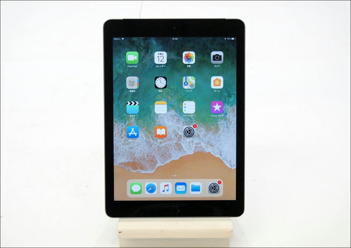 iPad （第5世代） Wi-Fi+Cellular 32GB au スペースグレイ MP1J2J/A 