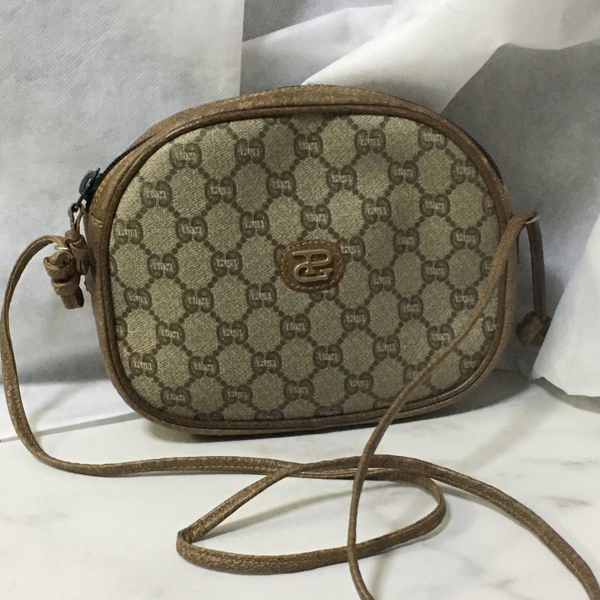 グッチ GGプラス ショルダーバッグ オールドグッチ GUCCI グッチ 