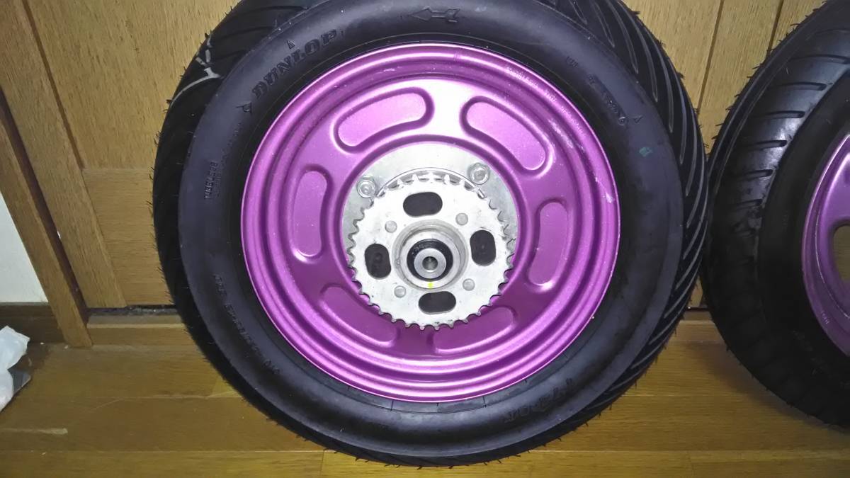 ホンダエイプ50・100に新品未使用ホイール・タイヤセット ホンダ ホンダエイプ50・100に新品未使用ホイール・タイヤセット ホンダ