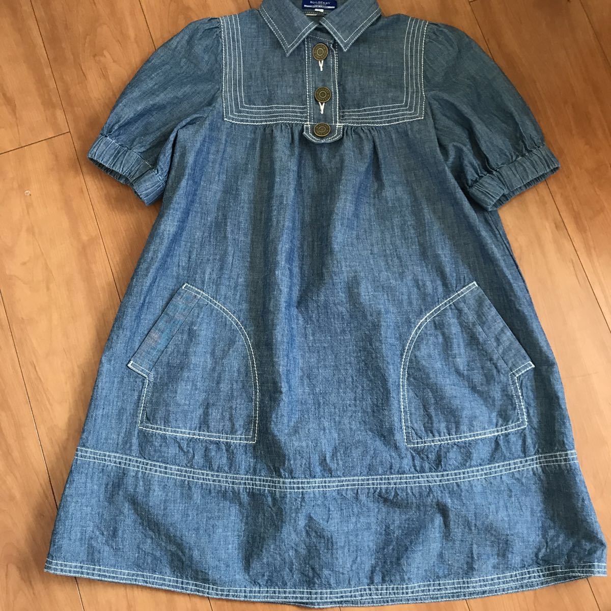 美品♪バーバリーブルーレーベル□通気性の良いラインがキレイな