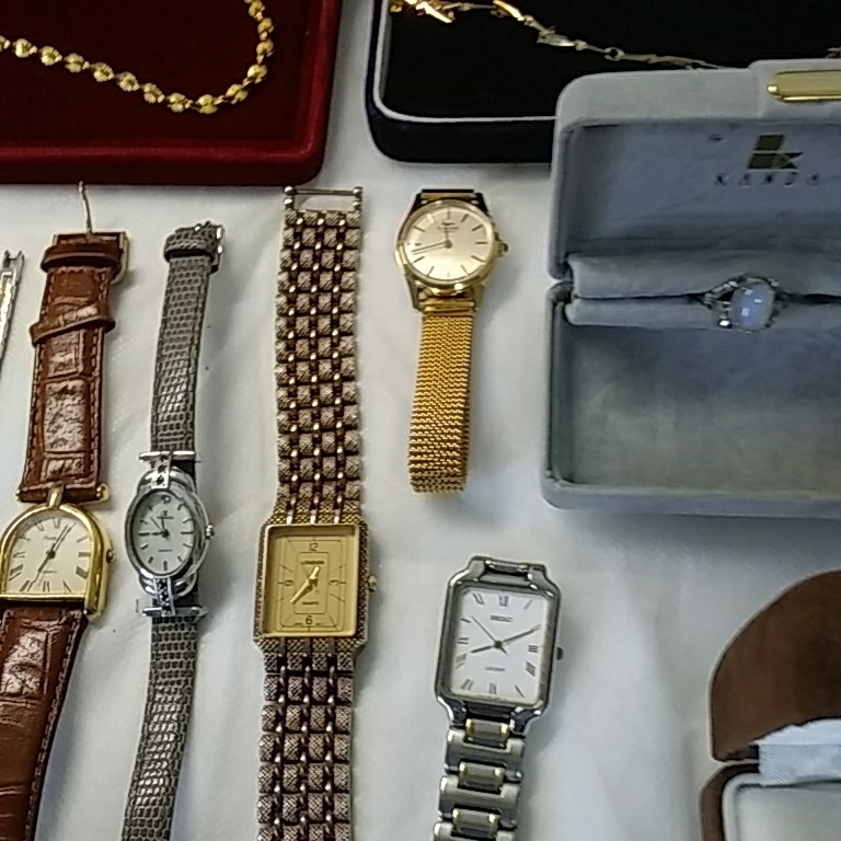 遺品整理 アクセサリーと腕時計 【公式通販】