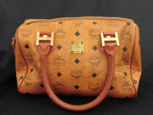 MCM モノグラム レザーボディバッグ ウエストバッグ MCM - 125☆mw MCM