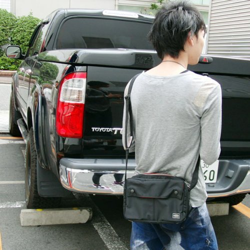 【新作登場，人気セール】 ポーター タンカー ショルダー バック ipad mini 2層式 2層(ショルダーバッグ)｜売買されたオークション情報、yahooの商品情報をアーカイブ公開 - オークファン かばん、バッグ