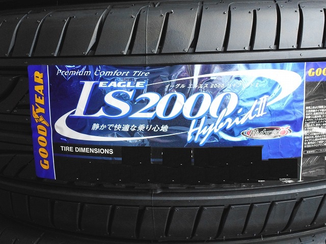 215/50R17インチ 新品 2017年 日本製 2本 即決 19200円 ノア