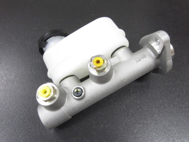 スカイライン 日本製 スカイライン R30 用 7/8 ブレーキマスター