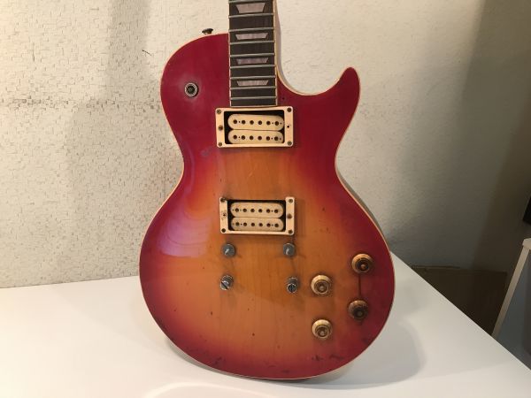人気セール，人気 〇 100円 Aria Pro II Standard レスポールタイプ 1980年製 日本製 ジャンク品 / GROVERペグ アリアプロ2 Les Paul スタンダード 部品取(アリア)｜売買されたオークション情報、yahooの商品情報をアーカイ 本体