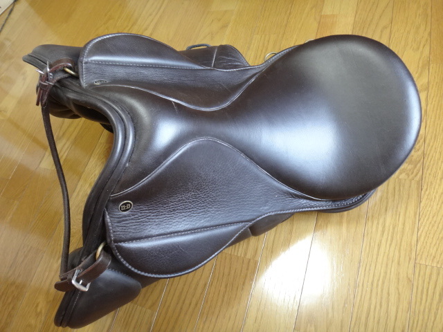 HARRISON BROWN ハリソンブラウン 総合鞍 16 1/2 M 中古 （腹帯、鐙 