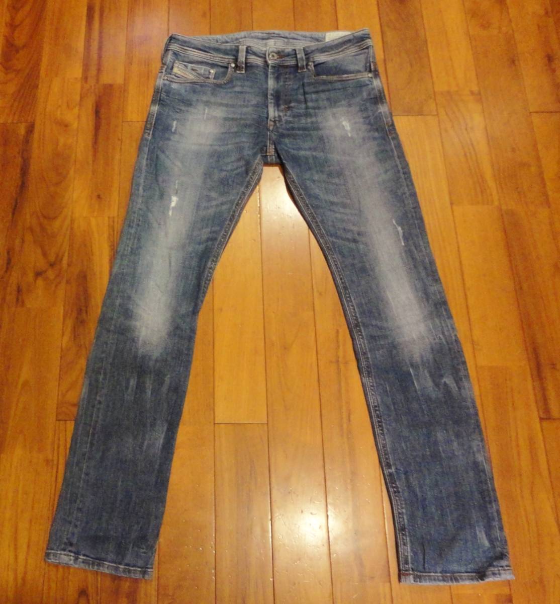 □DIESEL□ディーゼルのストレッチスキニーデニム(ジーンズ)□THANAZ 