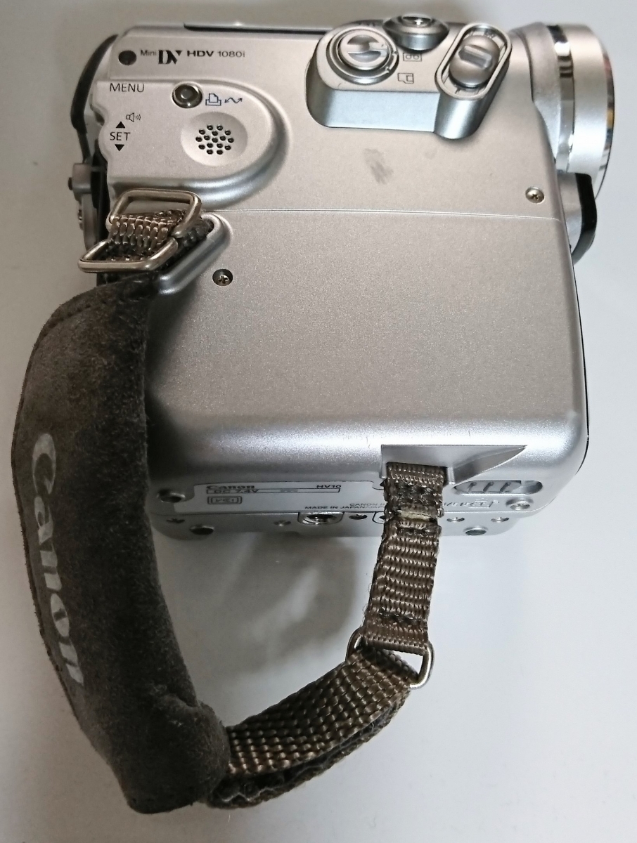 ジャンク気味 キャノン Canon デジタルビデオカメラ iVIS HV10